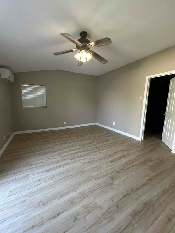 Building Photo - 5261 Rutland Ave