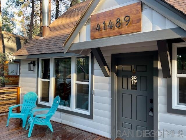 Foto del edificio - 41489 Comstock Ln