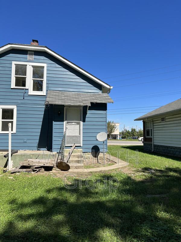 4305 Rockville Rd, Indianapolis, IN 46222 House Rental in