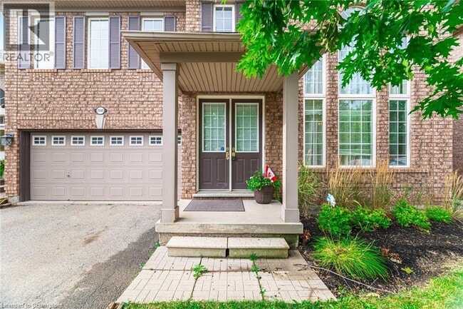 Building Photo - 2499 Scotch Pine Dr