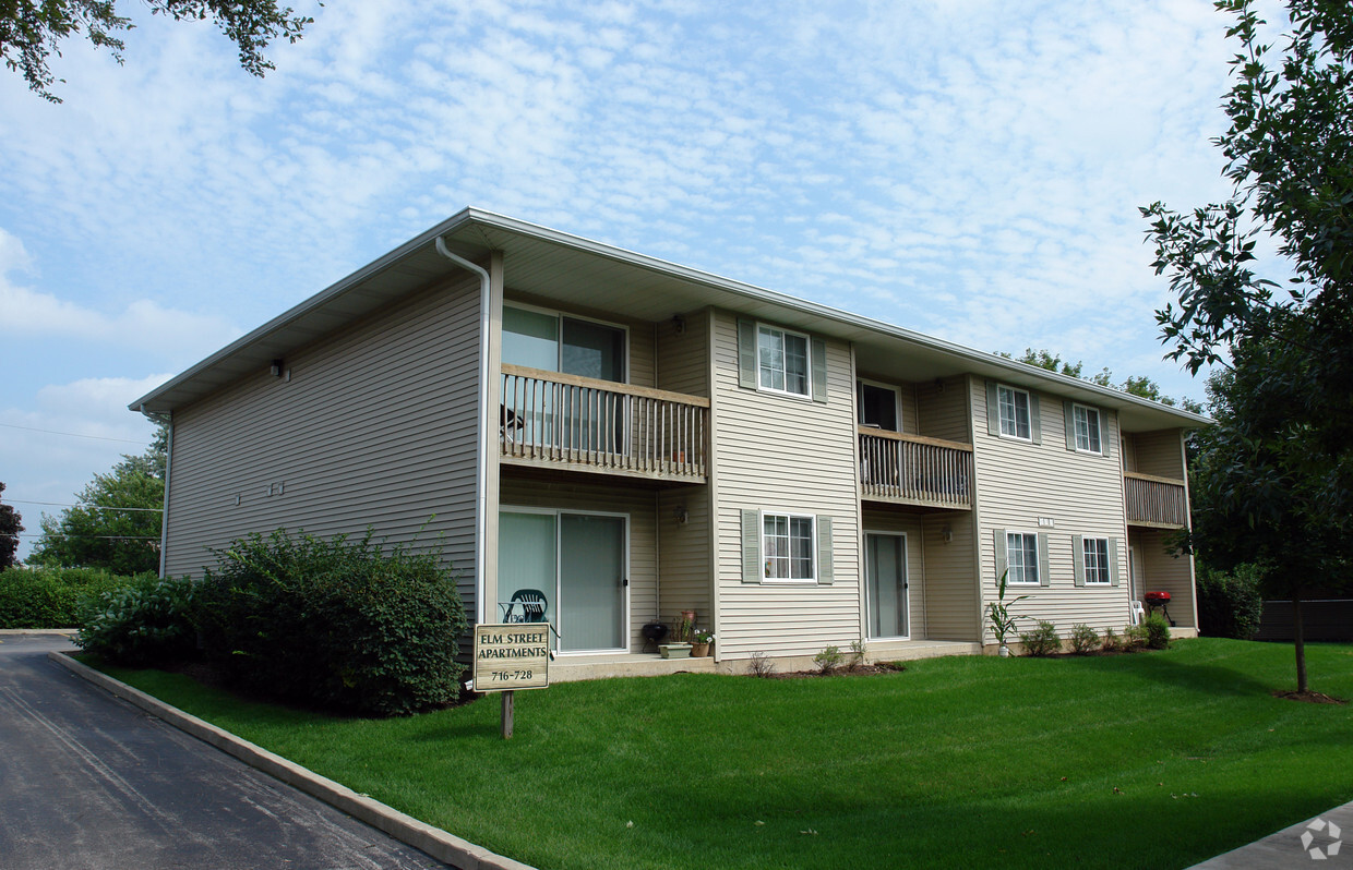 Foto principal - 716-728 Elm St