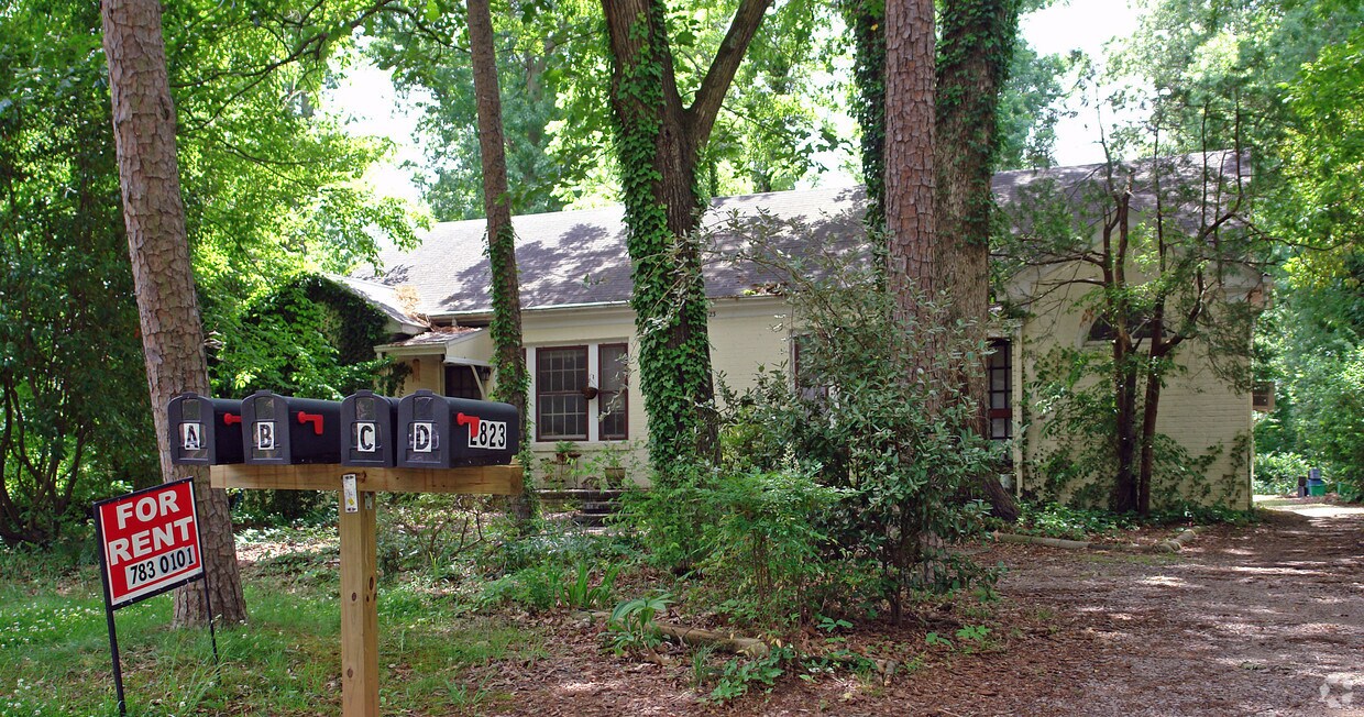 Primary Photo - 2823 Mayview Rd