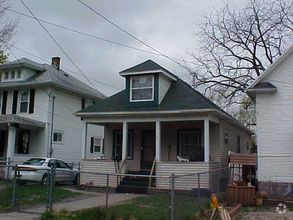Building Photo - 1808 Teel Ave
