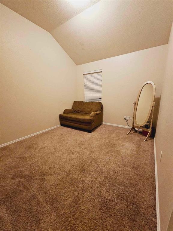 Building Photo - 20319 Decker Ridge Dr