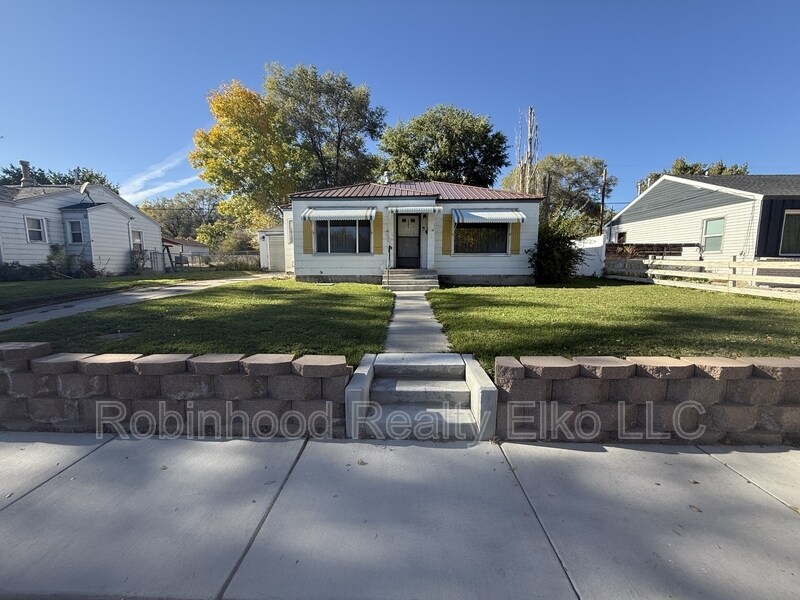 Foto principal - 222 W Cedar St