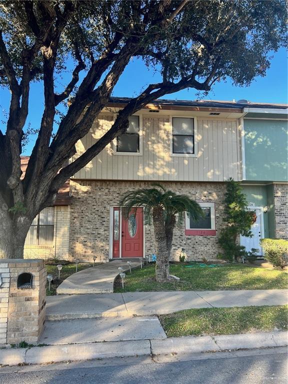 Primary Photo - 1126 Redbud Ave