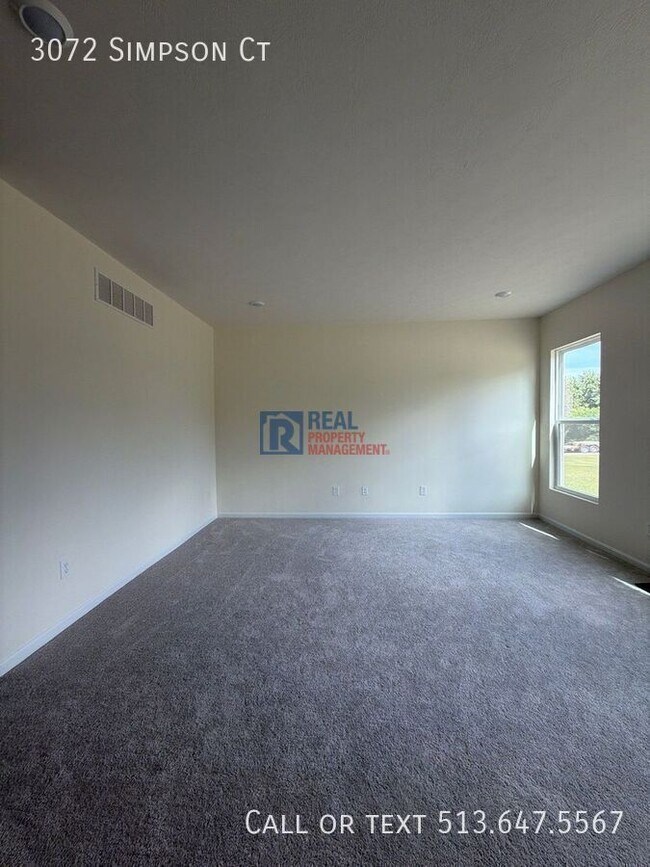 Foto del edificio - 3072 Simpson Ct