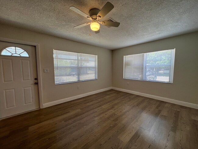 Foto del edificio - 1601 N 18th St