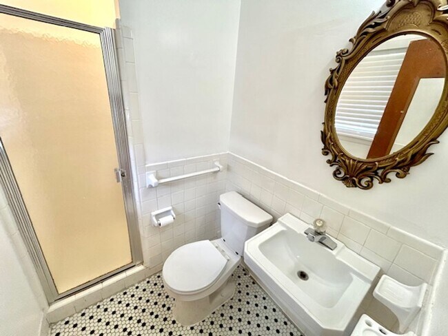 Foto del edificio - 1709 NW Morningside Dr