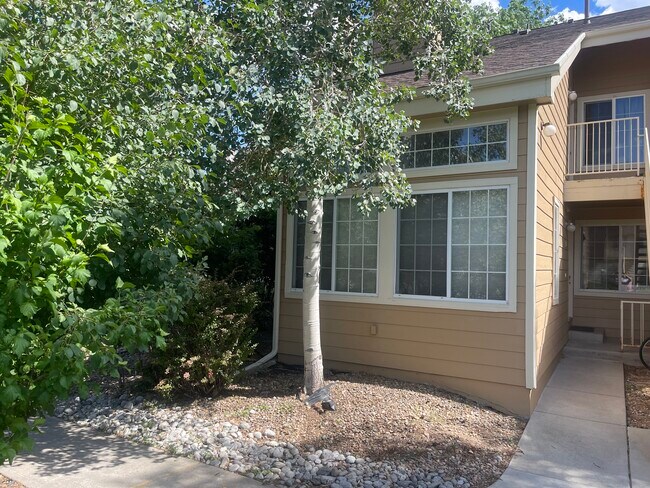 Foto del edificio - 6036 Gunbarrel Ave
