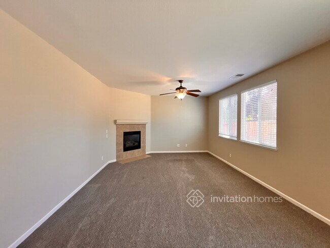 Foto del edificio - 1097 Ashford Ln