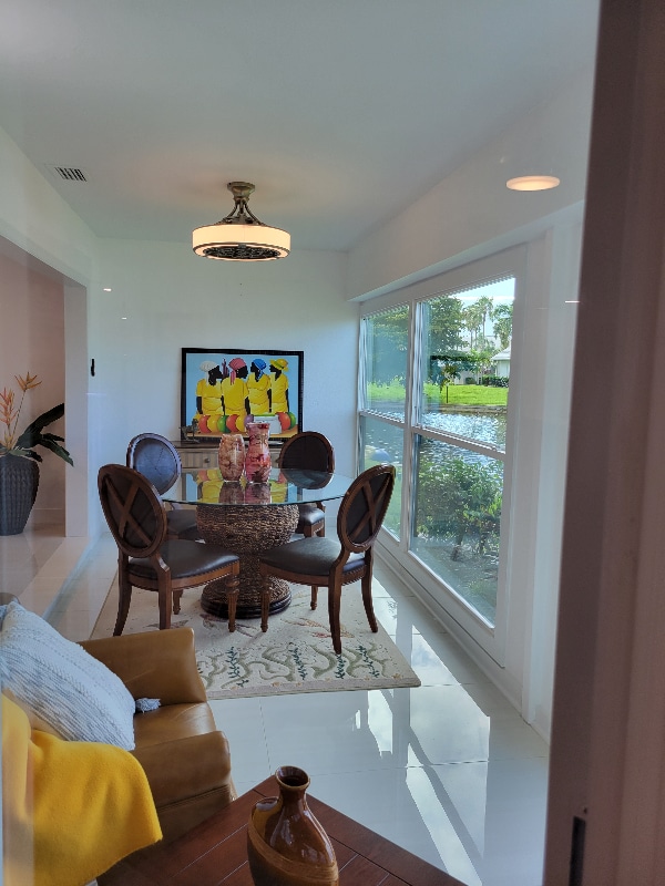 Building Photo - 3830 Bal Harbor Blvd