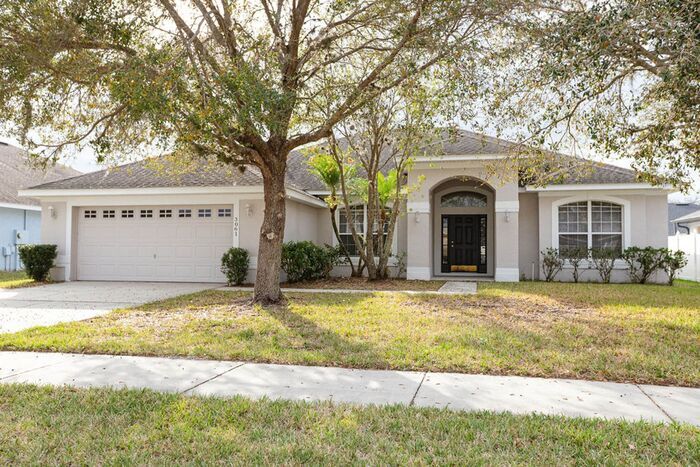 Primary Photo - Single family home in Keystone Pointe, St....