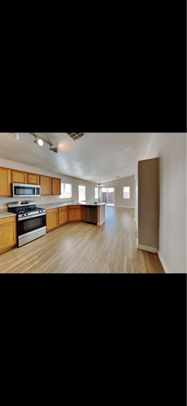 Foto principal - 6232 Branded Brook Ave