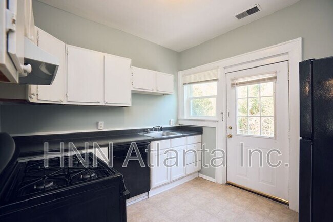 Foto del edificio - 435 N Highland Ave NE