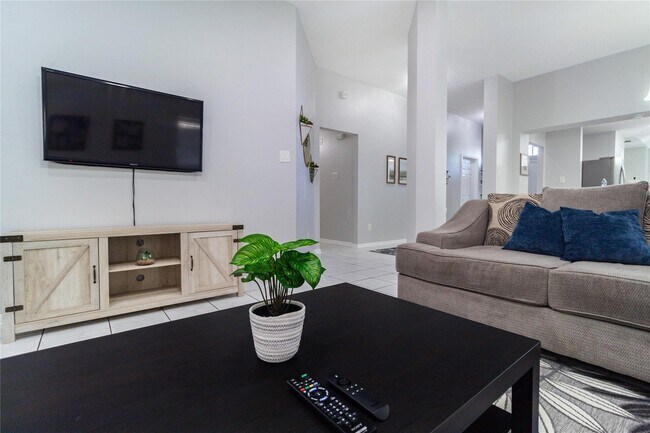 Foto del edificio - 13414 Creek Springs Dr