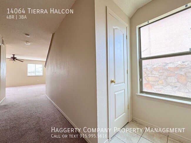 Foto del edificio - 14064 Tierra Halcon Dr