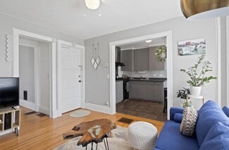 Building Photo - 272 Linden St