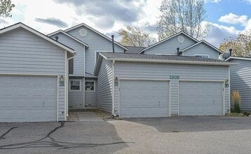 Building Photo - 2905 Neil Dr