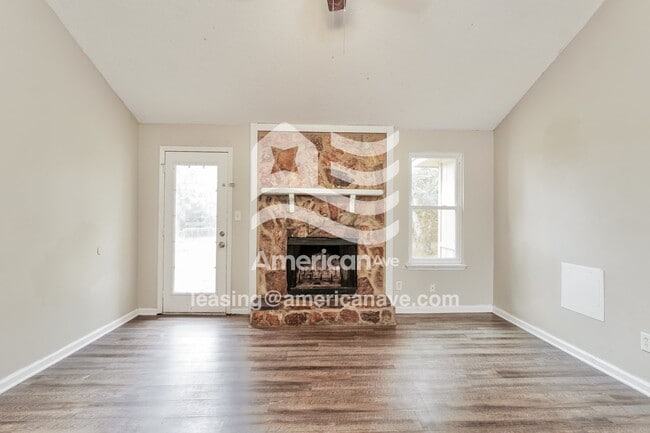 Foto del edificio - 2556 Spirit Creek Rd
