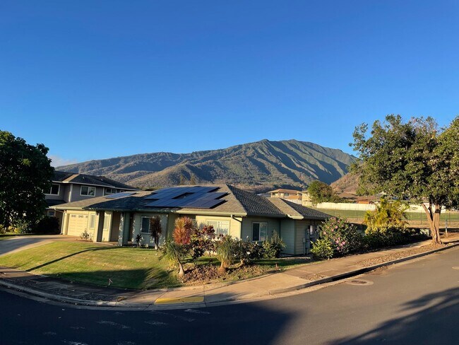 Foto del edificio - Central Maui - Custom Single Level Home - Unfurnished 3 bed/2bath - Waiolani Mauka in Waikapu