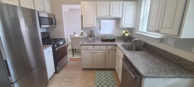 Photo - 97 Salmon Brook Dr Apartment