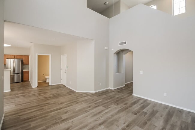 Foto del edificio - 1303 S Mansard