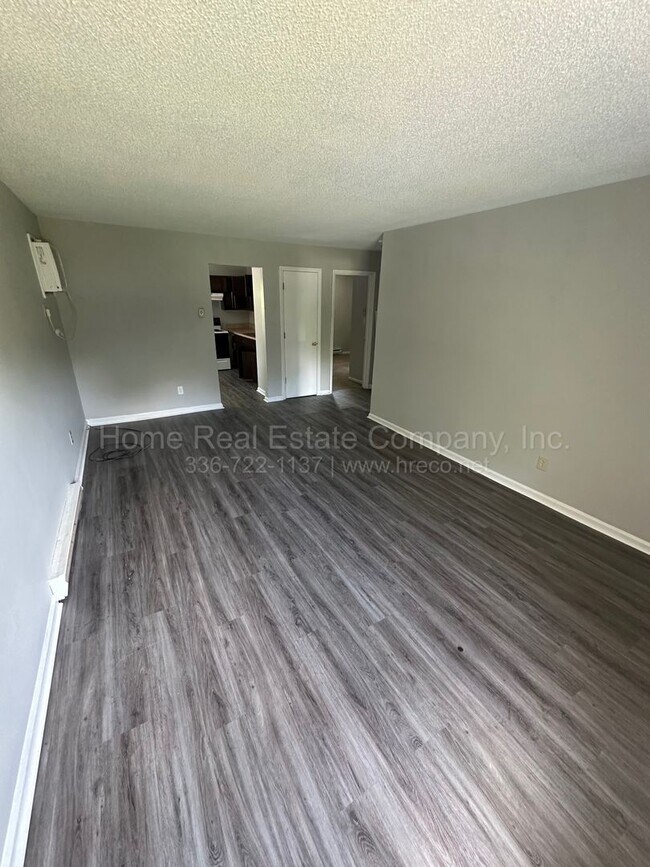 Building Photo - 4229 Ogburn Ave