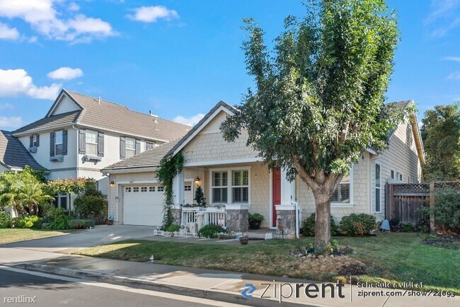 Building Photo - 3 br, 2 bath House - 1454 Paradise Lane, B...
