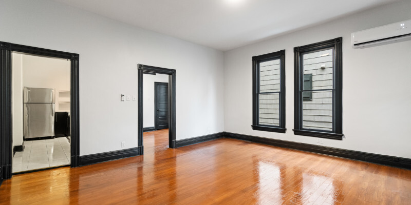 Primary Photo - 1232 W Washington