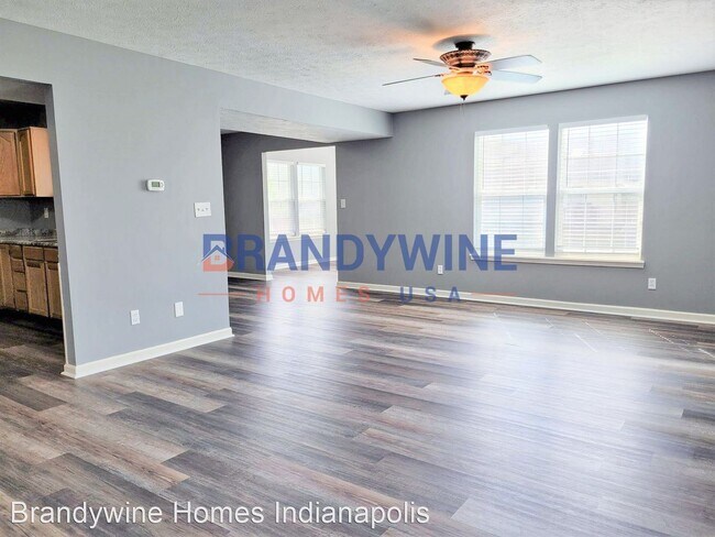 Building Photo - 3 br, 2.5 bath House - 7147 Mars Drive