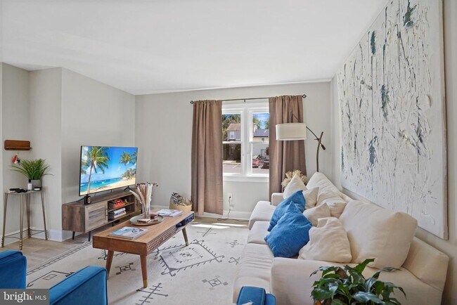 Foto del edificio - 6415 Whitwell Ct