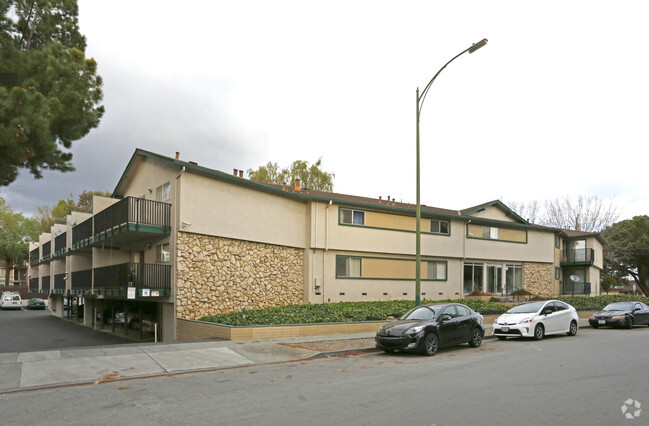 Building Photo - Richfield Park Apartment