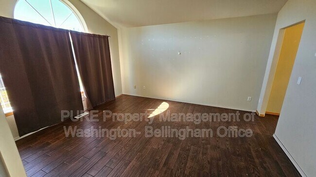 Building Photo - 12759 Eagle Dr