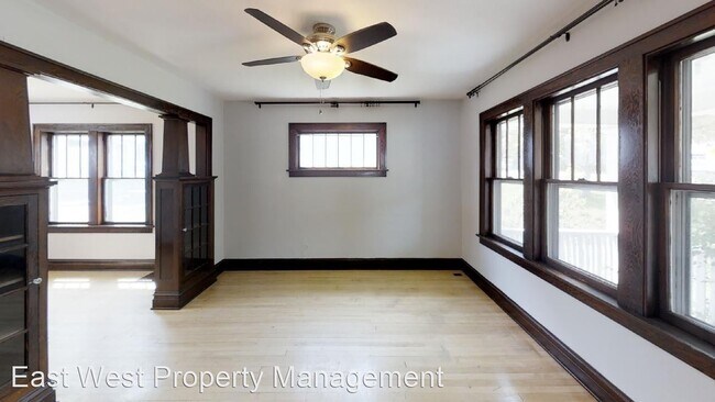 Building Photo - 3 br, 1 bath House - 6020 Tacony St