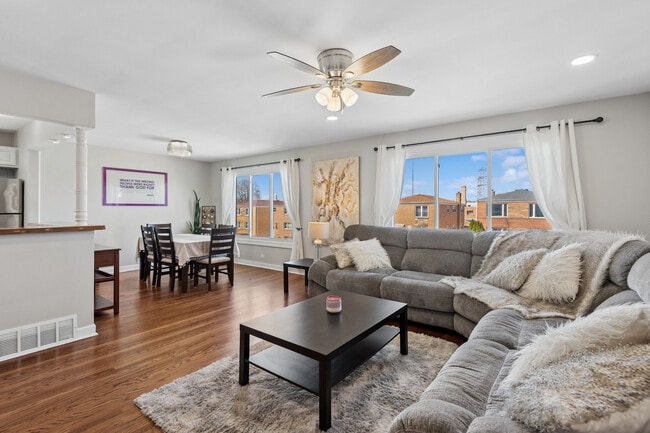 Foto del edificio - 5021 Church St