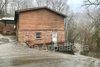 Building Photo - 1233 Collins Hwy