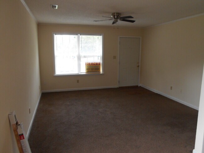 Building Photo - 253 Wynn Way
