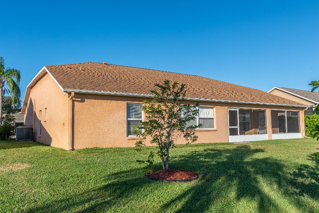 Foto del edificio - 1092 Egret Lake Way