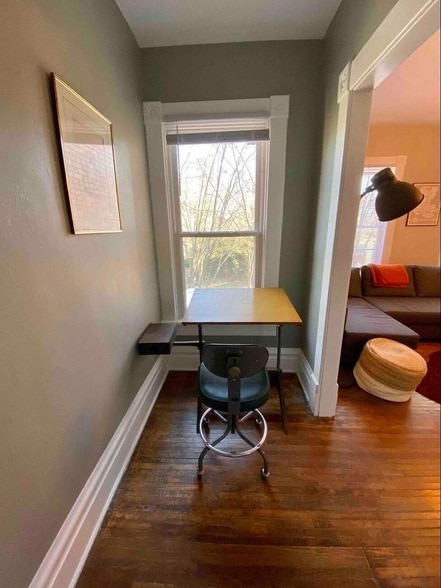 Building Photo - 35 Latta Ave