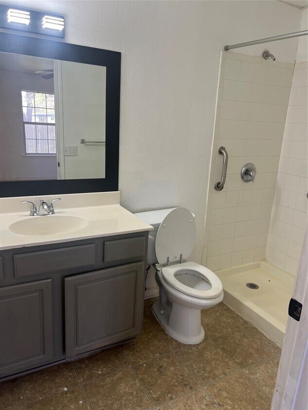 Building Photo - 6909 Frontera Tr