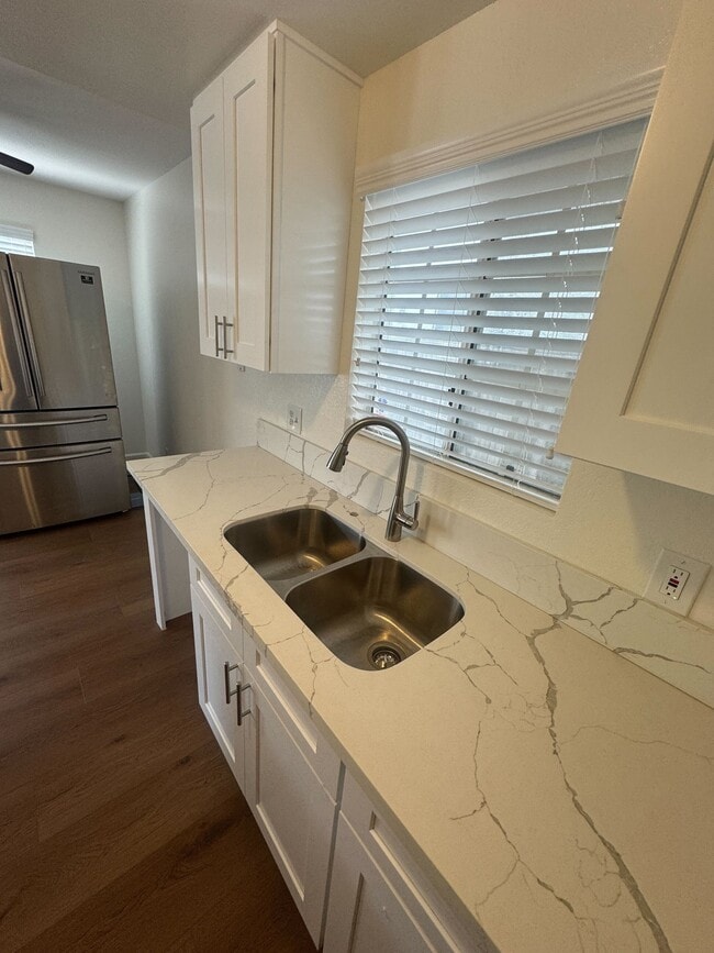 Photo - 331 Newport Ave House