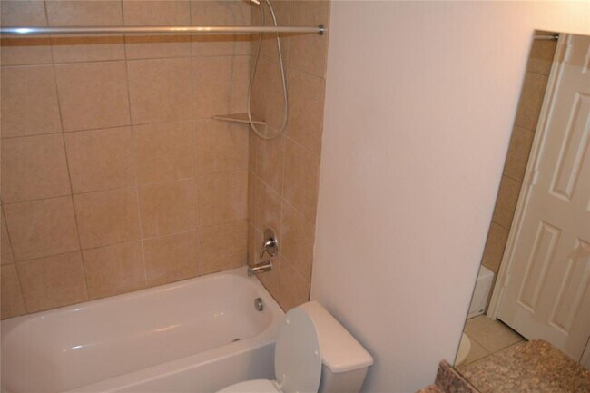 Building Photo - 809 Parkplace Ridge