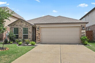 Building Photo - 2214 Sand Lily Dr