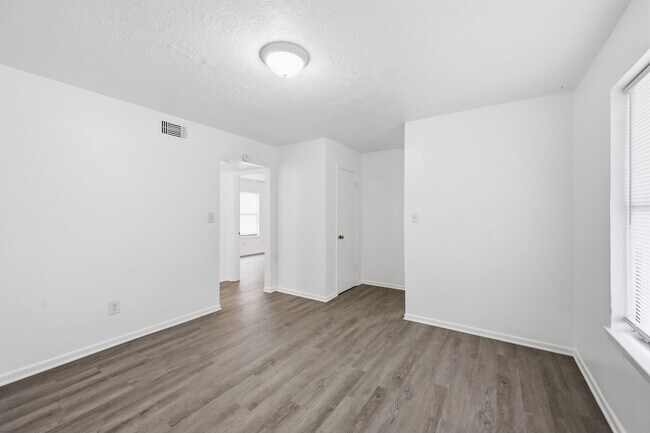 Foto del edificio - 1410 S Elizabeth Ave
