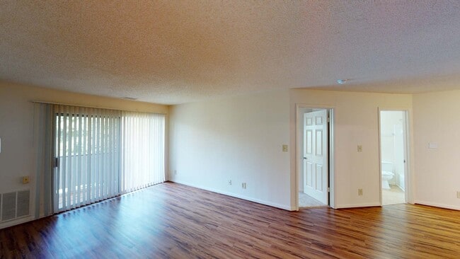 Interior Photo - Ridgewood