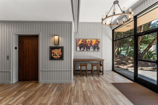 Foto del edificio - 1016 Continentals Ave