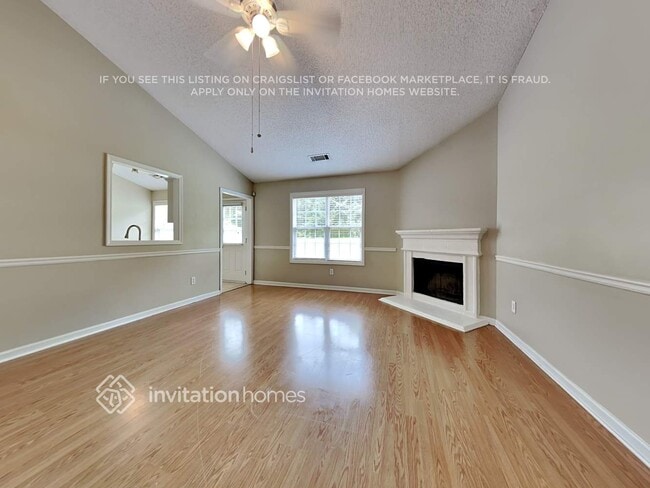 Building Photo - 606 Summerfield Ct