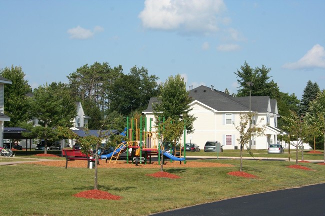 Área de juegos para niños - Green Meadows Apartments