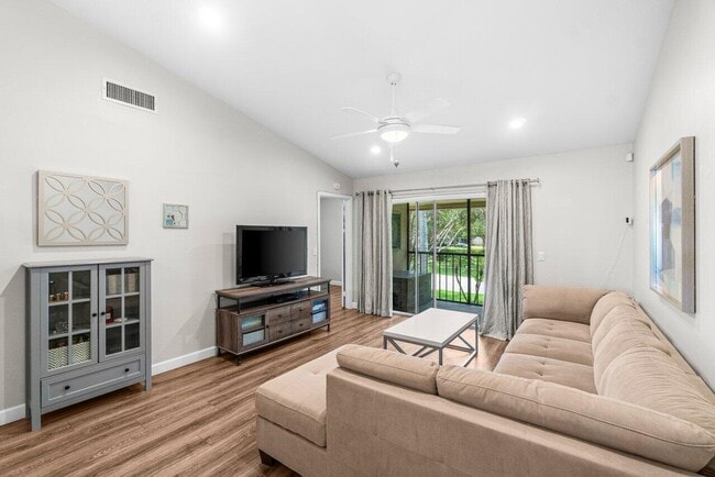 Foto del edificio - 22148 Palms Way